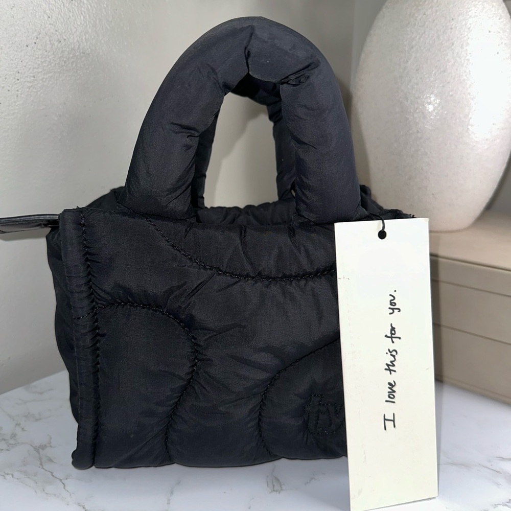 🚫SOLD Thirty years mini drift tote
